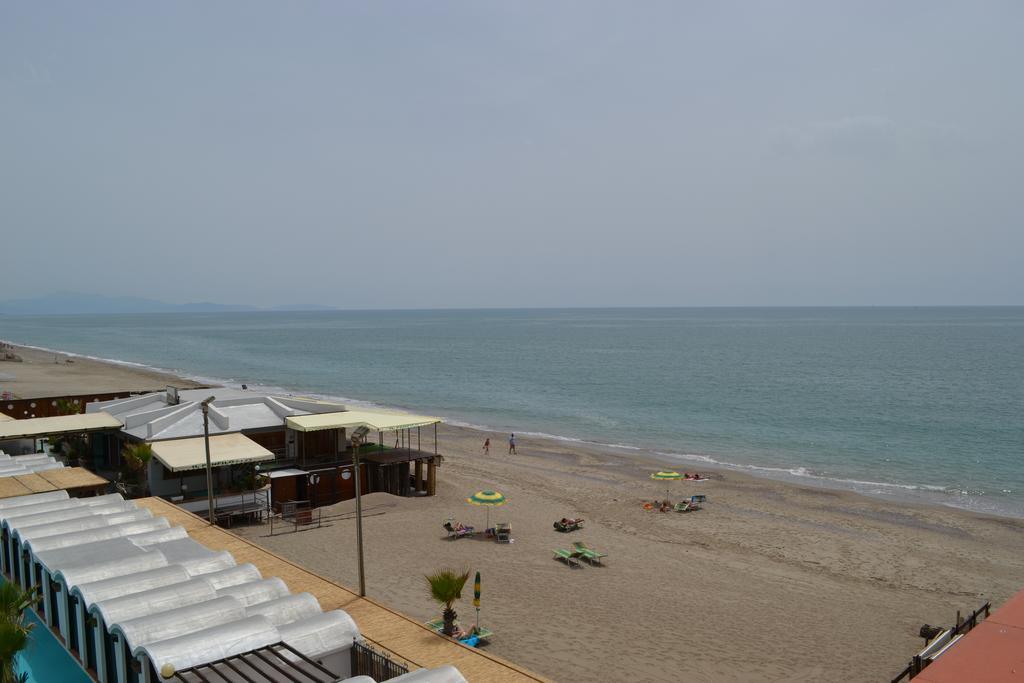 Casa Vacanze Dei Navigatori On The Sea Pontecagnano Dış mekan fotoğraf