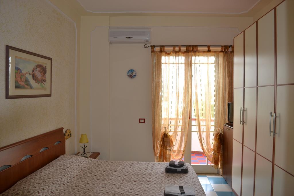 Casa Vacanze Dei Navigatori On The Sea Pontecagnano Dış mekan fotoğraf